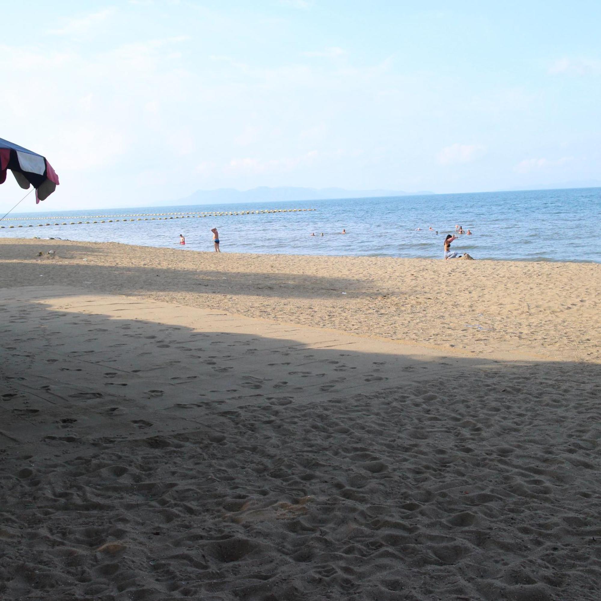 Spa Guest House Pantai Jomtien Bagian luar foto
